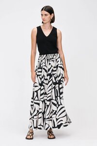 Veronika Maine Monochrome Mosaic Print Skirt