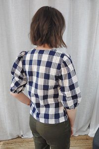 Memo V Neck Volume Sleeve Check Top