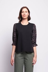 Memo Contrast Gathered Sleeve Top