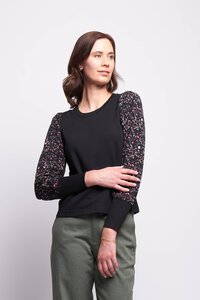 Memo Contrast Sleeve Top