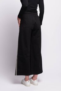 Oh Three Wide Leg Side Stripe Pant