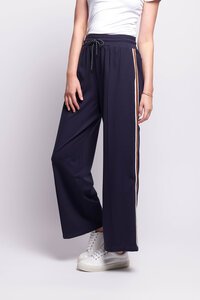 Oh Three Wide Leg Side Stripe Pant