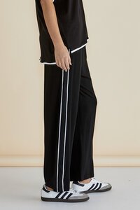 Betty Basics Evelyn Wide Leg Jogger