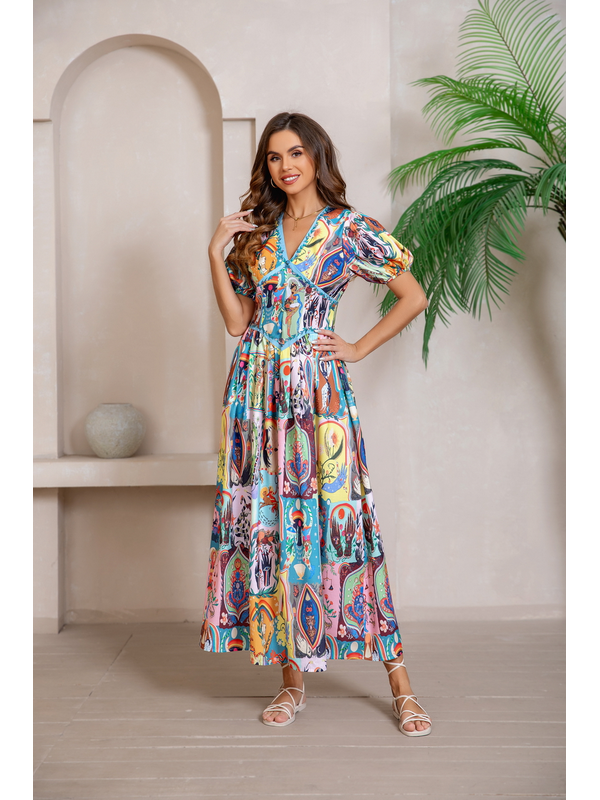 Mutig Graphic Print Maxi Dress