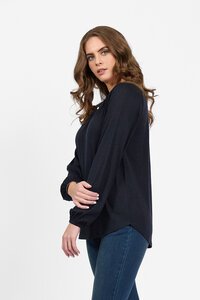 Vassalli Merino Round Neck Front Keyhole Top