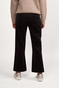 Vassalli Wide Leg Ankle Grazer Pant