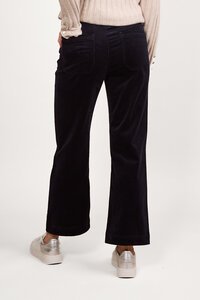 Vassalli Wide Leg Ankle Grazer Pant