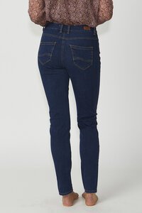 New London Gade Jean