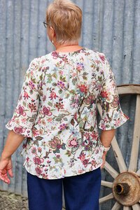 Foil Gathered Scoop Hem Floral Top