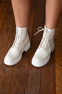 Hinako Walker Boot