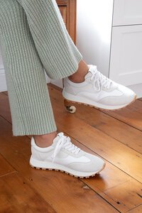 Hinako Clovelly Sneaker 