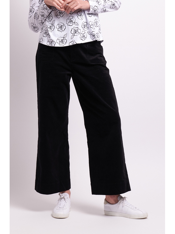 Foil According Wide Leg Pant