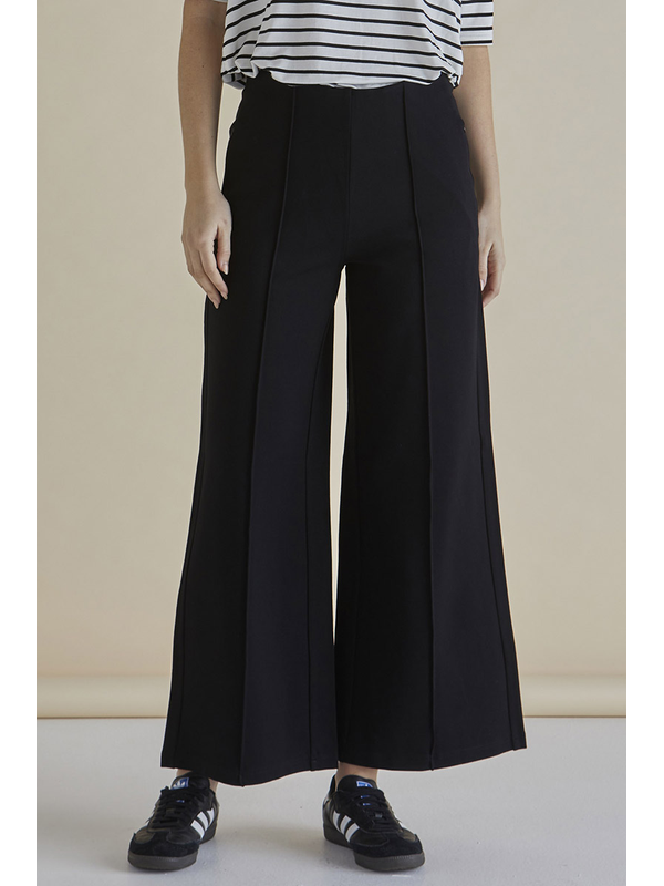 Betty Basics Elodie Wide Leg Ponte Pant