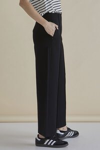 Betty Basics Elodie Wide Leg Ponte Pant