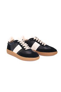 EOS Antigo Sneaker