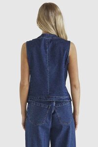 Sass Marza Vest